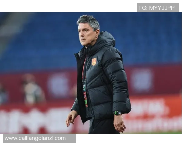 做美甲+扎辫子！U22国足输越南罪人遭批：娘娘腔 1个月几回大姨妈